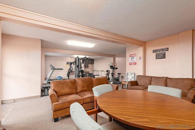 6675 Mission Gorge Road, San Diego CA: https://media.crmls.org/mediaz/4c52649b-561a-4f5a-a01c-3bfda7552683.jpg