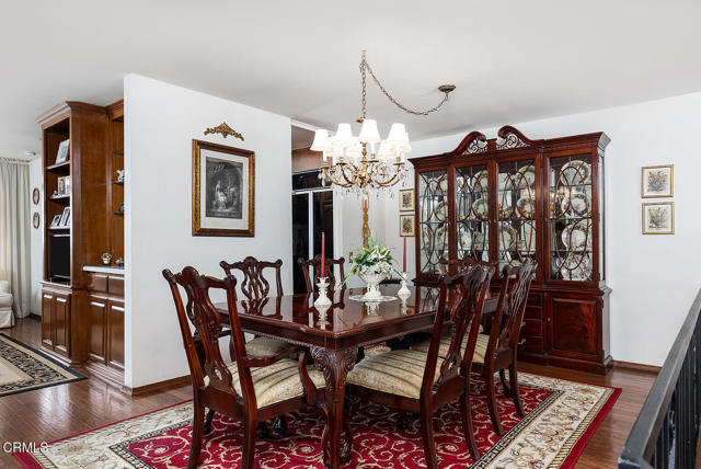 848 S ORANGE GROVE Boulevard, Pasadena CA: https://media.crmls.org/mediaz/4c5386dd-825a-4588-981b-fb4b26c7f323.jpg