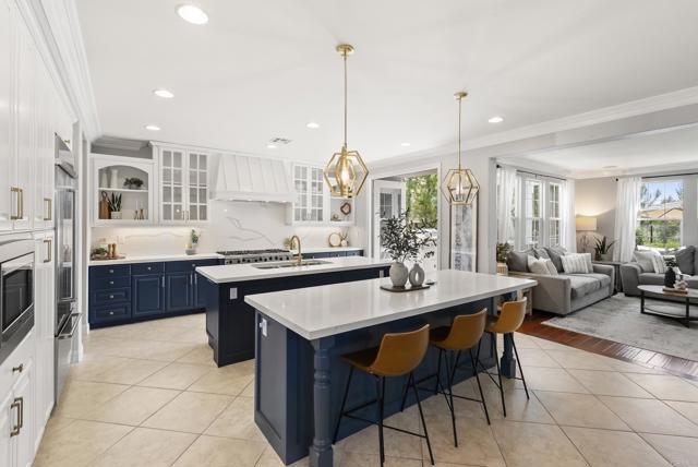 Detail Gallery Image 15 of 73 For 6257 Alverton, Carlsbad,  CA 92009 - 5 Beds | 4/1 Baths