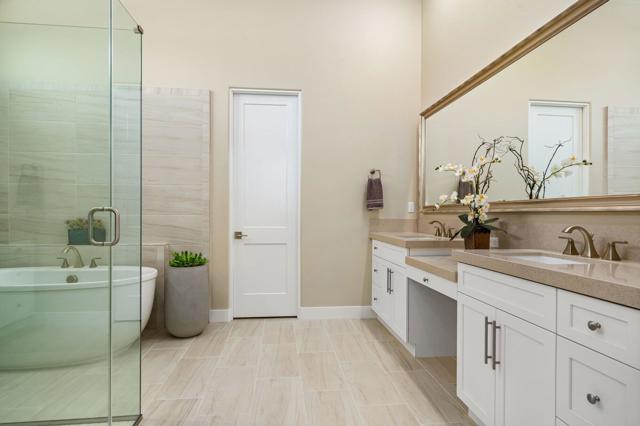 54805 Northern Dancer Drive, La Quinta CA: https://media.crmls.org/mediaz/4c53ae70-acc5-44b7-839c-da8be5aa1e6a.jpg