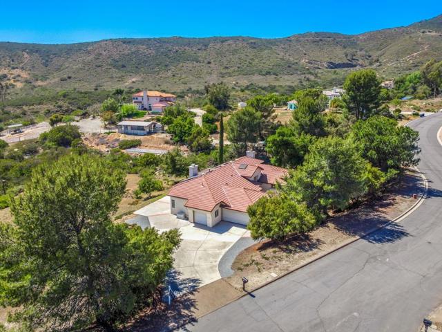 Detail Gallery Image 30 of 33 For 3602 Hidden Ridge Rd, Jamul,  CA 91935 - 4 Beds | 3 Baths