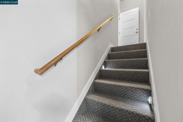 3535 Terra Granada Dr, Walnut Creek CA: https://media.crmls.org/mediaz/4c5685ad-8e7d-4f9d-8be4-c683010bd53c.jpg