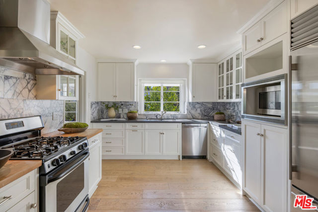 Drew Fenton | 516 Hanley Place Los Angeles CA | MLS: 7489437