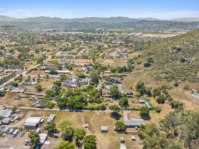 Detail Gallery Image 34 of 41 For 10684 Oak Creek, Lakeside,  CA 92040 - 3 Beds | 2 Baths