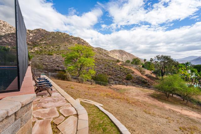 15979 Gantry Way, San Diego Country Estates, CA 92065 photo 42