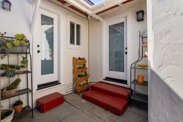 29 Buena Vista Street, Salinas CA: https://media.crmls.org/mediaz/4c581da0-4995-4a26-992d-efcd1e32977e.jpg