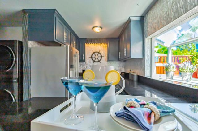 722 Cayuga Street, Santa Cruz CA: https://media.crmls.org/mediaz/4c58d416-e68e-46af-98f4-db2f7ea21760.jpg