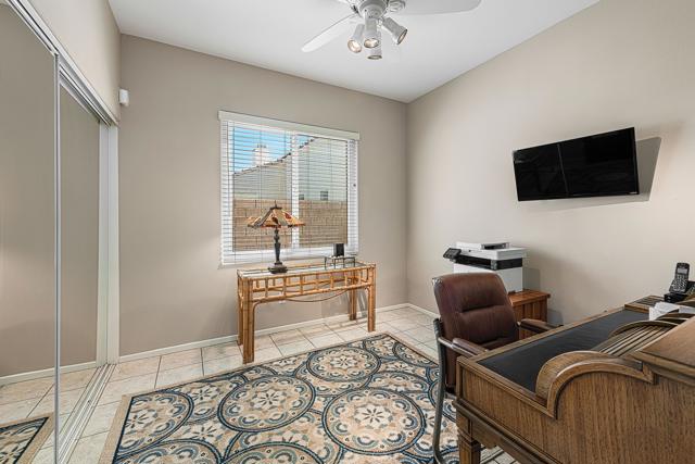 69562 Aruba Court, Cathedral City CA: https://media.crmls.org/mediaz/4c58da5a-3d65-4c27-bc56-47d87275bb4b.jpg