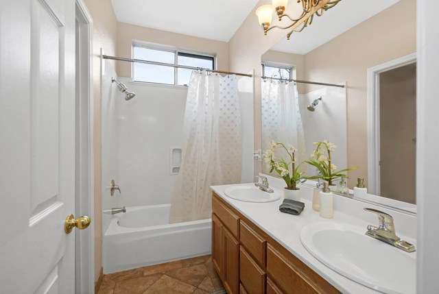 Image 23 of 44 For 327 Brookview Way