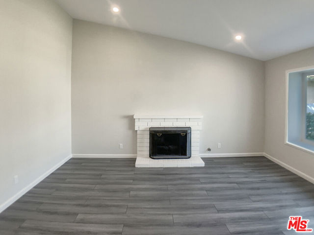 24932 Tree Avenue, Mission Viejo CA: https://media.crmls.org/mediaz/4c58dfd7-5afa-4bc5-a5db-e7a99d13eb47.jpg