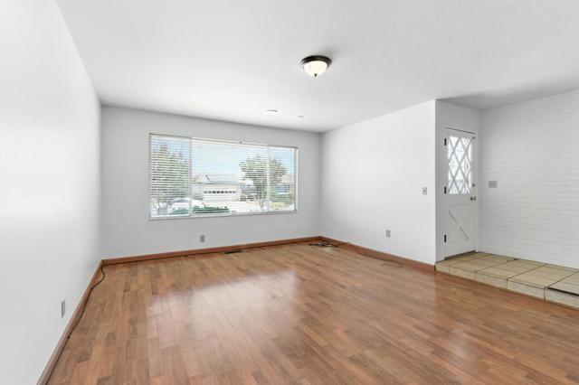 790 Gary Street, Gilroy CA: https://media.crmls.org/mediaz/4c59ad55-f6d7-439e-a2bd-55b765005ca0.jpg