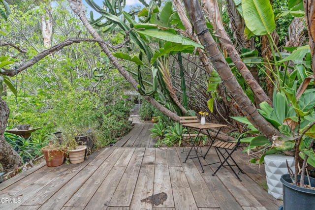 1949 Preston Avenue, Los Angeles CA: https://media.crmls.org/mediaz/4c59b400-999b-4737-a15d-83238a51815b.jpg