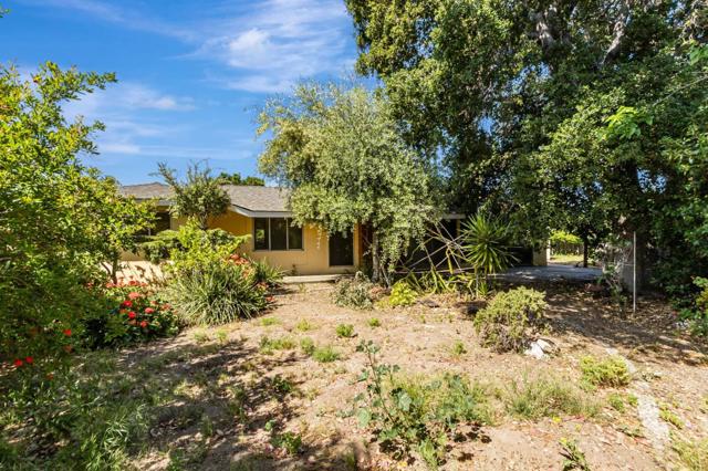 1040 Longfellow Avenue, Campbell CA: https://media.crmls.org/mediaz/4c5abab7-85b7-424a-a89a-6c68288ed269.jpg