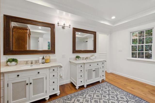 807 Crystal Springs Road, Hillsborough CA: https://media.crmls.org/mediaz/4c5af110-a139-4ef1-b54d-e1b64d99cf00.jpg