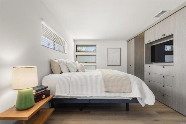 Detail Gallery Image 35 of 64 For 3235 Donna Dr, Carlsbad,  CA 92008 - 4 Beds | 2 Baths