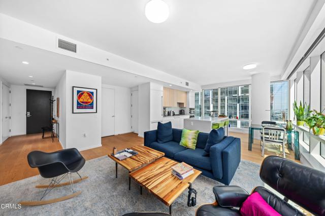 Detail Gallery Image 4 of 40 For 877 Francisco St #1506,  Los Angeles,  CA 90015 - 2 Beds | 2 Baths