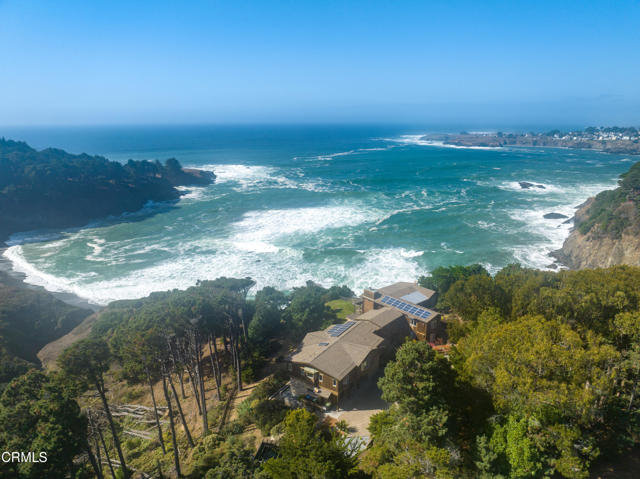 Detail Gallery Image 1 of 1 For 9350 N Highway 1, Mendocino,  CA 95460 - 4 Beds | 4 Baths