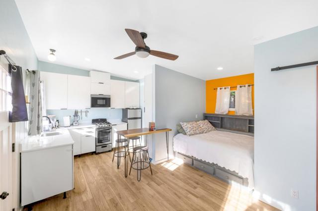 1171 Presidio Boulevard, Pacific Grove CA: https://media.crmls.org/mediaz/4c5cb9d5-3f68-4601-9074-949ea21e47a6.jpg