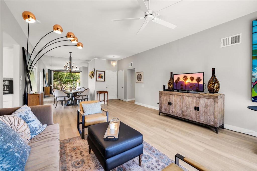 MLS #219135342DA image #4