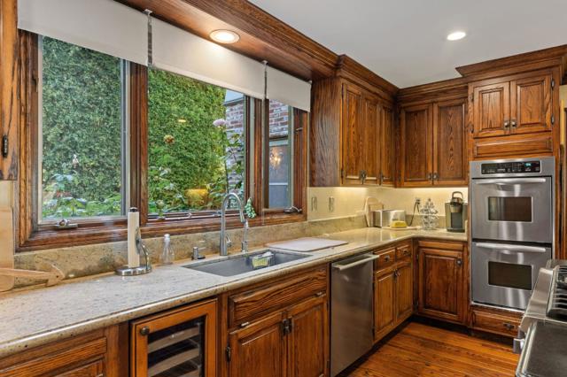 2155 Geri Lane, Hillsborough CA: https://media.crmls.org/mediaz/4c5e0b15-b0f9-4f7b-b9b8-c9336bbe14f8.jpg