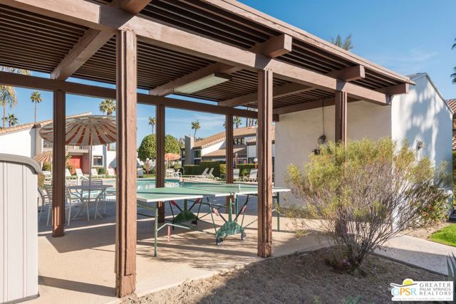 1720 E Camino Parocela, Palm Springs CA: https://media.crmls.org/mediaz/4c5e3464-e092-43fb-9668-ad9e28c5d02a.jpg