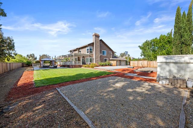 151 Tierra Del Sol, Hollister CA: https://media.crmls.org/mediaz/4c5e90f5-6970-4ab6-bad2-9a48953b863c.jpg