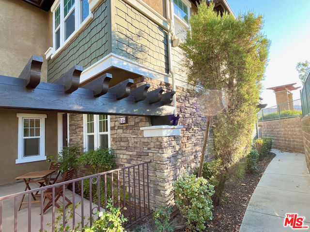 16414 W Nicklaus Drive,  CA: https://media.crmls.org/mediaz/4c5f188f-1dfa-4a2b-9e3d-4cb3a9709a37.jpg