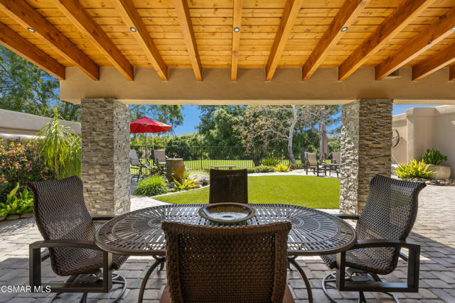 1635 Ryder Cup Drive, Westlake Village CA: https://media.crmls.org/mediaz/4c602cad-6b6f-4dd7-a60a-591682a372b8.jpg