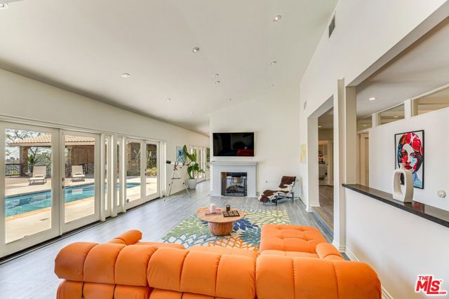 1410 Stradella Road, Los Angeles CA: https://media.crmls.org/mediaz/4c60736d-4db7-40ab-9d77-9dcfe6ddef1b.jpg