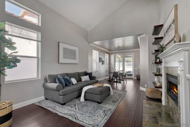 Image 4 of 35 For 12518 Swan Canyon Place