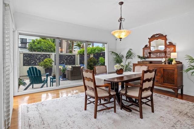 Detail Gallery Image 7 of 40 For 69 Half Moon Bend, Coronado,  CA 92118 - 3 Beds | 3/1 Baths