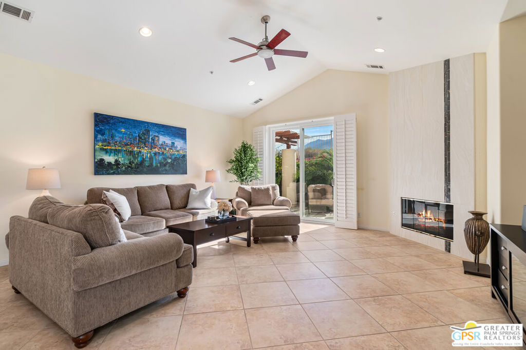 MLS #25611075PS image #14