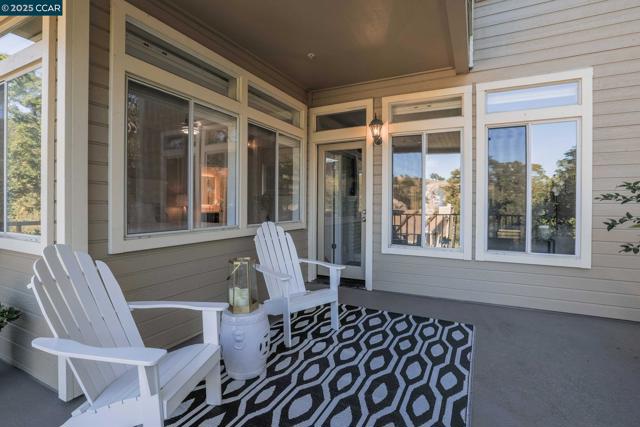 4701 Terra Granada Dr, Walnut Creek CA: https://media.crmls.org/mediaz/4c60e80c-e597-461f-943c-627d66808260.jpg