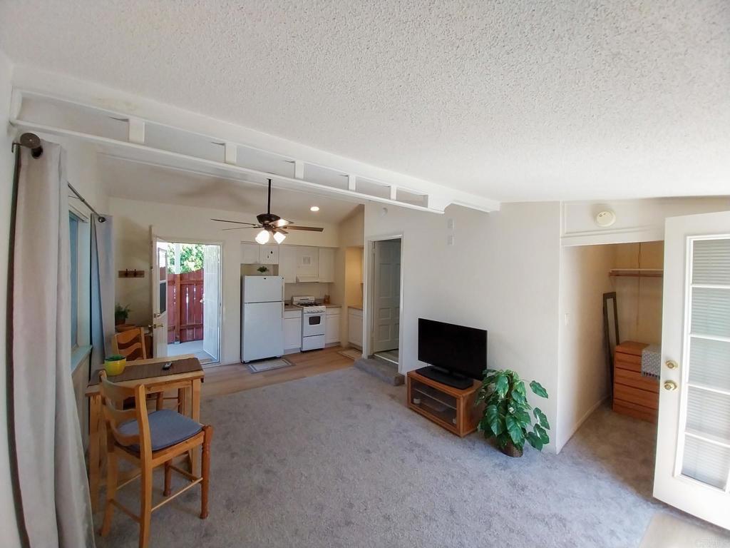 1248 Donald Way - photo 5