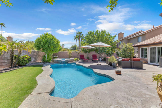 44310 Villeta Drive, La Quinta CA: https://media.crmls.org/mediaz/4c6272ba-27fd-42d7-b012-1bfa6c0db451.jpg