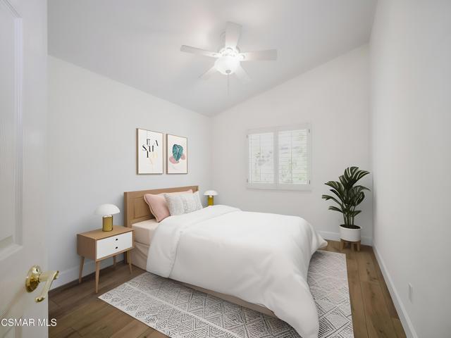 3185 Clarita Court, Thousand Oaks CA: https://media.crmls.org/mediaz/4c62bbcf-b366-4c06-b862-3c6e86ed779f.jpg