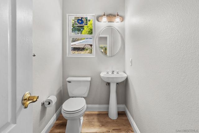 Image 11 of 31 For 1033 Via Contenta