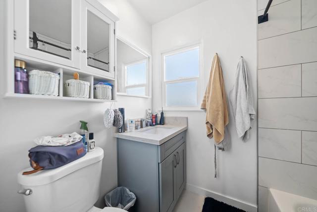 Detail Gallery Image 12 of 30 For 4766 College Ave, San Diego,  CA 92115 - 1 Beds | 1 Baths