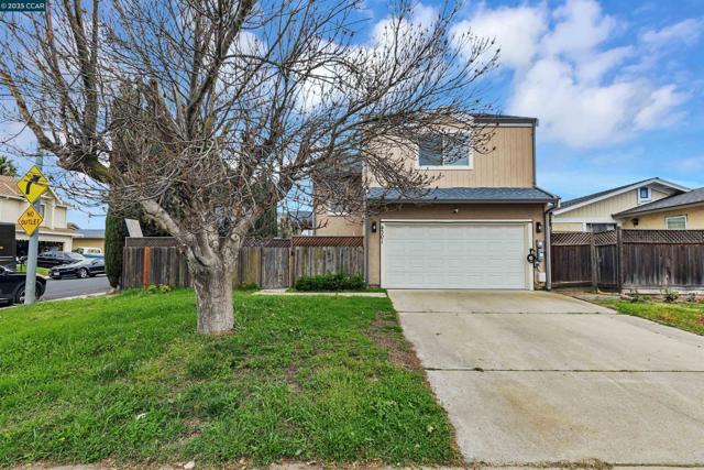 4301 Beechnut Ln, Oakley CA: https://media.crmls.org/mediaz/4c64382c-5d17-4a43-a4e4-b8e07bd321dc.jpg