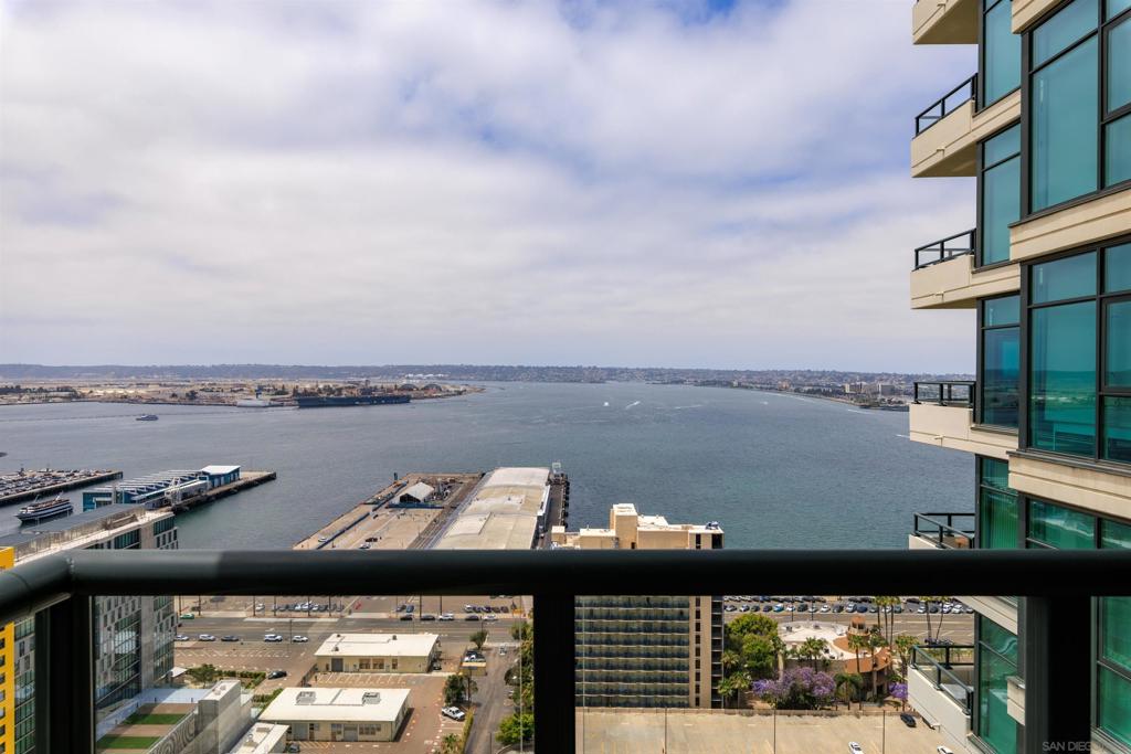 1205 Pacific - photo 15