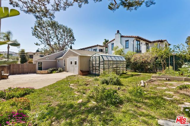 1633 2nd Street, Manhattan Beach, California 90266, 3 Bedrooms Bedrooms, ,2 BathroomsBathrooms,Residential,Sold,2nd,23246557