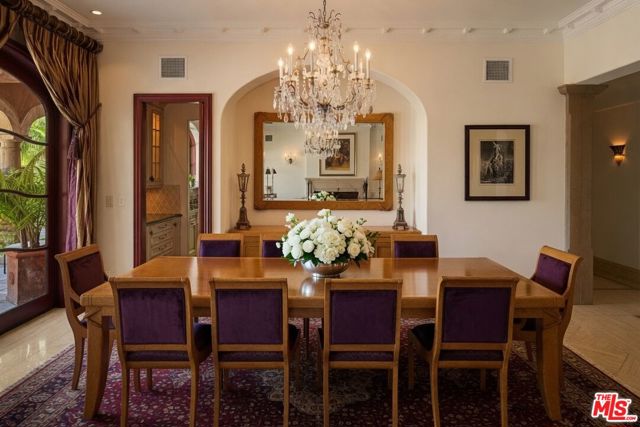 6 Bed Home for Sale in Beverly Hills, California