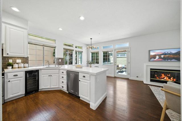 1151 La Rochelle Terrace, Sunnyvale CA: https://media.crmls.org/mediaz/4c662881-6511-4b21-bfdb-667a07c485b7.jpg