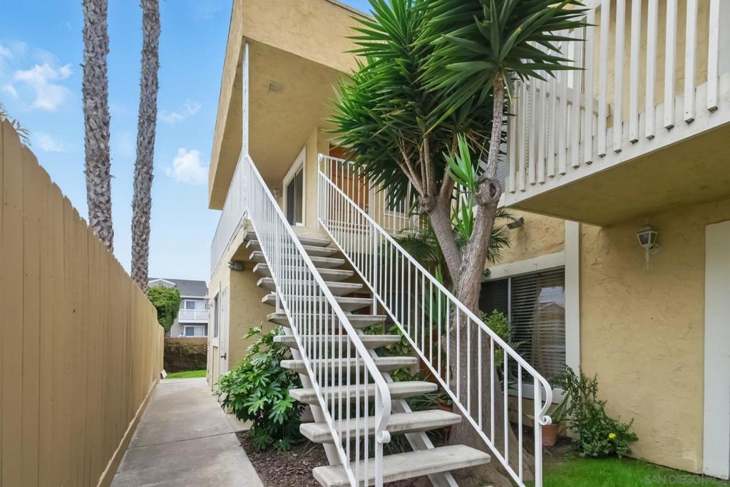 580 Arizona St #7