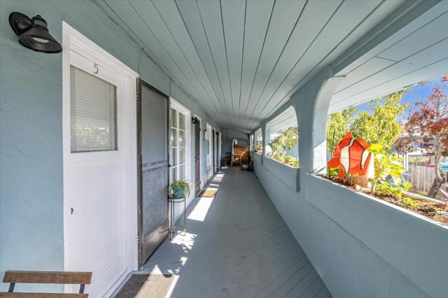 Image 7 of 77 For 2735 Soquel Avenue