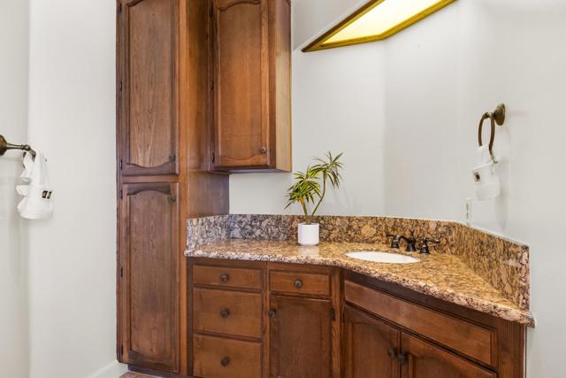 Detail Gallery Image 39 of 57 For 2717 Alexander Dr, Escondido,  CA 92029 - 4 Beds | 2/1 Baths