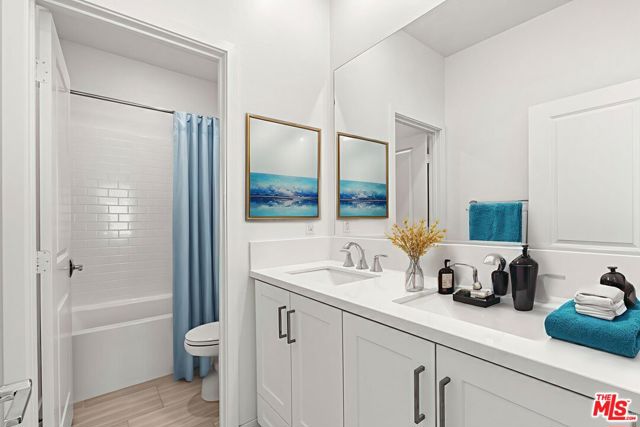 12329 Primrose Avenue, Whittier CA: https://media.crmls.org/mediaz/4c683d29-7ec7-4678-a2fe-eed982aa3fd8.jpg
