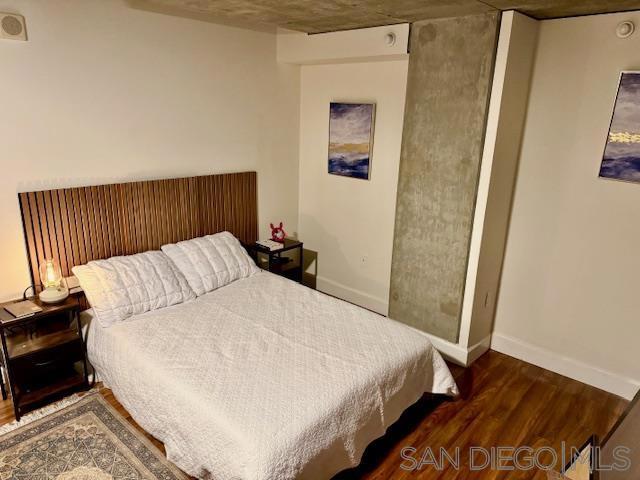 801 Ash St, San Diego CA: https://media.crmls.org/mediaz/4c684816-62c6-4cd1-977a-e96f10fe8f1a.jpg