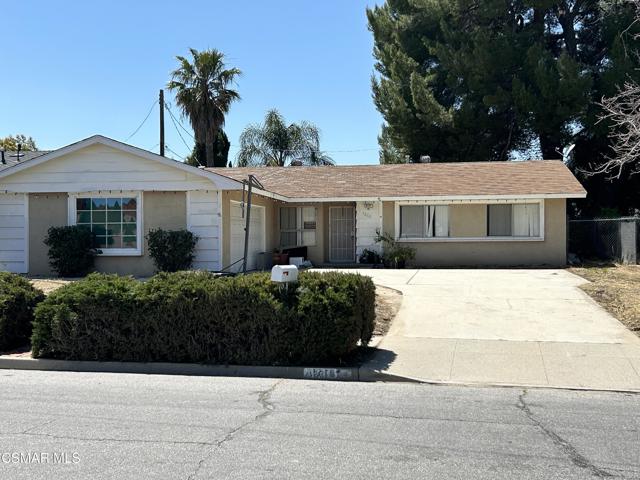 Contractor's dream, make this home your own. House has good bones, newer A/C Heat, newer water heater, 4 bedrooms, 2 bathrooms, 1323 sq. ft. attached garage. Possible RV access