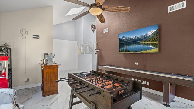 24249 Sargeant Rd, Ramona CA: https://media.crmls.org/mediaz/4c688fbb-e3f3-4c5c-9fd9-ce3d9efe71da.jpg